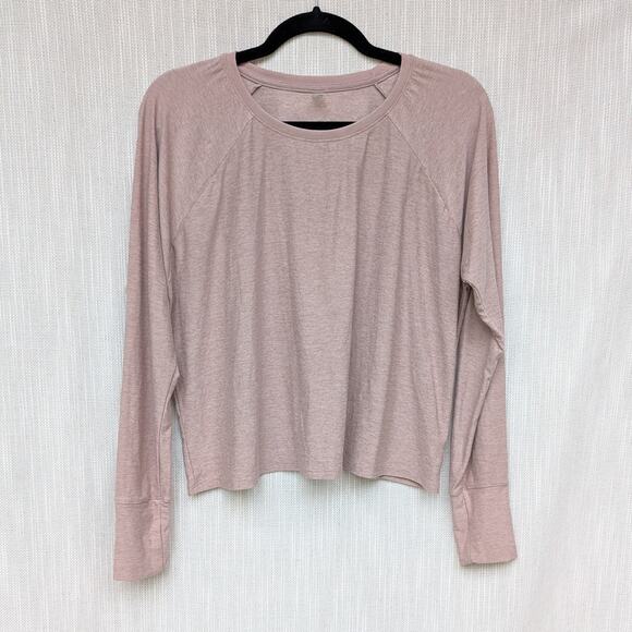 Beyond Yoga Pink Featherweight Daydreamer Long Sleeve Crewneck T-Shirt, size M - Picture 1 of 7